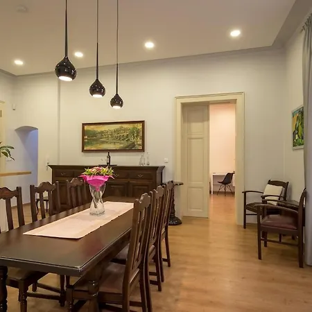 - Centrum, Urban Tower Apartamento Košice