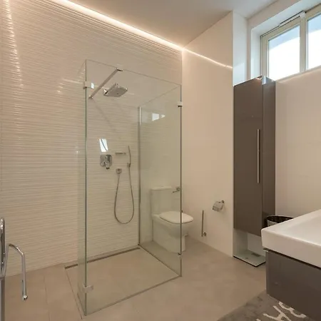 - Centrum, Urban Tower Apartment